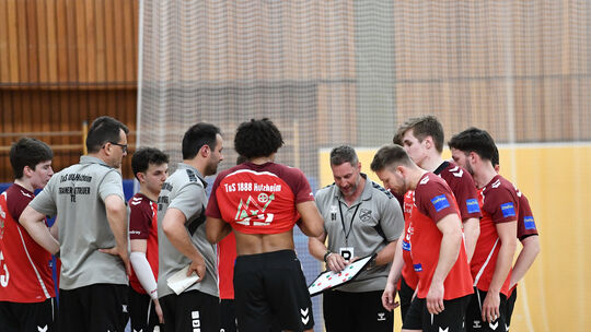 Volle Konzentration im Endspurt der Oberliga: Die Ballwerfer des TuS Holzheim nehmen am Samstag bei der HSG VfR/Eintracht Wiesb
