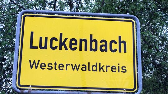 Für die Ortsgemeinde Luckenbach ist die Nachricht vom Insolvenzverfahren der Firma AMI ein Schock. Das Unternehmen ist der größt
