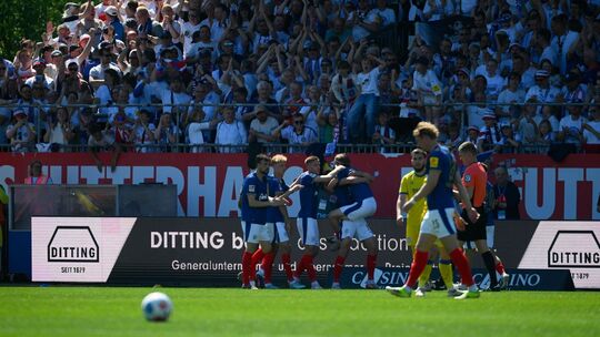 Holstein Kiel - Eintracht Braunschweig