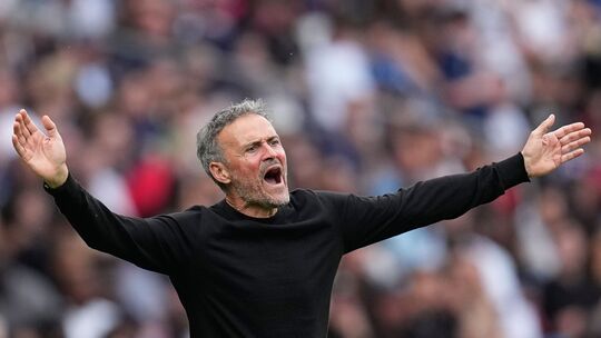 Paris Saint-Germain - FC Lorient Paris Saint-Germain - FC Lorient