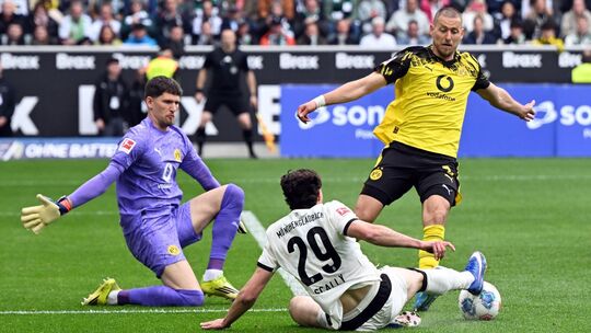 Borussia Mönchengladbach - Borussia Dortmund Borussia Mönchengladbach - Borussia Dortmund