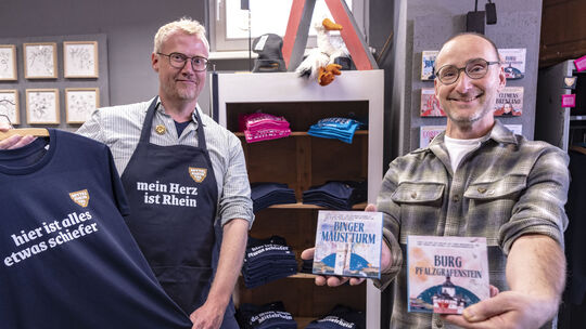 Als "Sachen, die garantiert niemand braucht, aber haben möchte", beschreiben Christian Büning (links) und Thorsten Heyer das Sor
