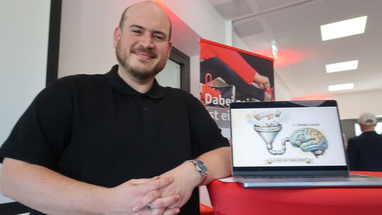 Tobias Scheid referierte zum Thema "Künstliche Intelligenz im Vereinsalltag".