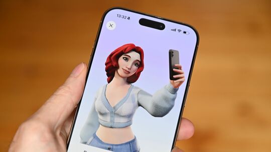 Ein Smartphone mit der Avatar-Funktion im Messenger von Meta
