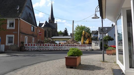 Der Abriss des Gebäudes in der Salzgasse ist der Startschuss für die Neugestaltung des Salzplatzes.