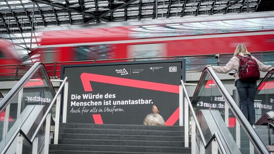 Respektkampagne von Verkehrsministerium und Deutscher Bahn Respektkampagne von Verkehrsministerium und Deutscher Bahn