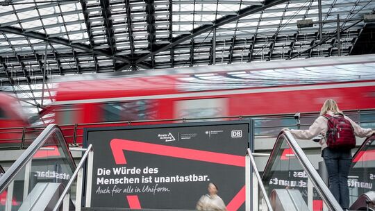 Respekt-Kampagne von Verkehrsministerium und Deutscher Bahn