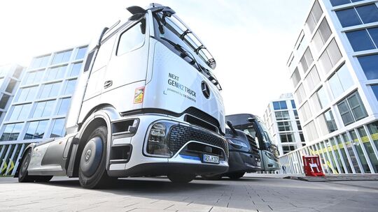 Daimler Truck Q1-Zahlen und Hauptversammlung