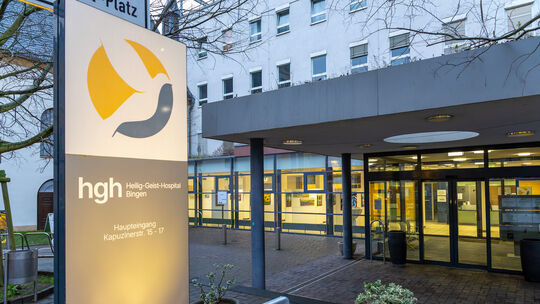 Werden sich diese Pforten endgültig schließen? Das Binger Heiig-Geist-Hospital ist in Nöten.