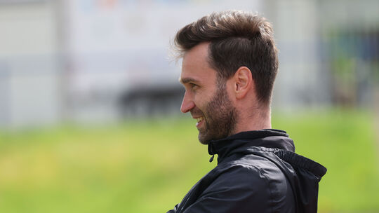 Laubachs Trainer Tobias Jakobs freut sich zwar über den Neuzugang Louis Klapperoch vom Oberligisten FV Engers, über die letzten
