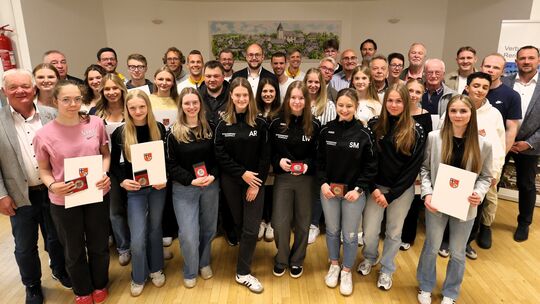 Die Sportler freuten sich über die Ehrung der VG Rengsdorf-Waldbreitbach.