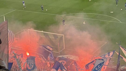 Erstaunlich Schnieder Am Stadion Ebenbildnull