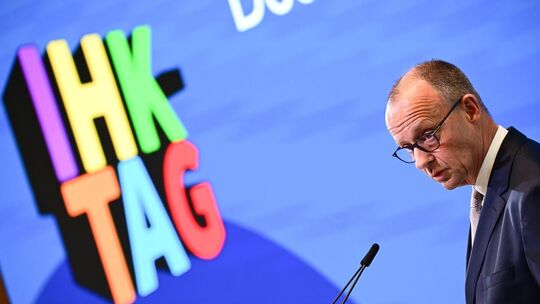 Merz bei IHK-Tag Berlin