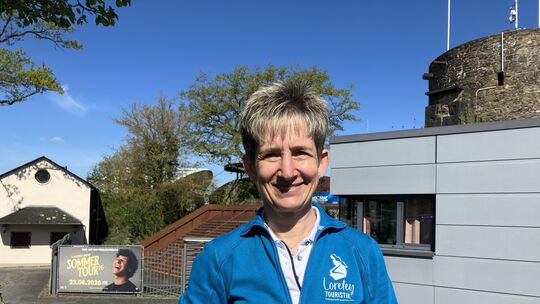 Für Ulrike Dallmann ist die Loreley-Freilichtbühne ein wichtiger Motor für den Tourismus in der Region. Ihr Büro auf dem Loreley