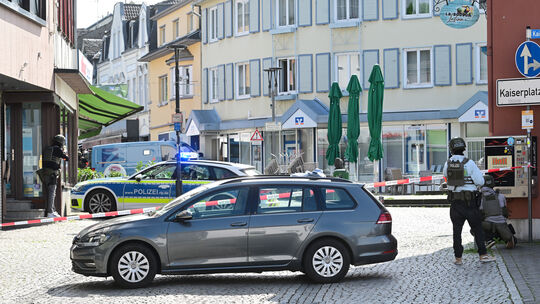 Die Filiale der Sinziger Volksbank, in der sich die Geiselnahme abgespielt hat.
