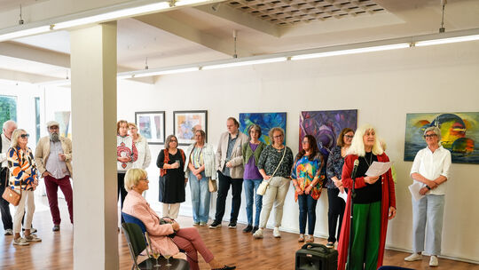 Die Vernissage im Kunstforum Westerwald: Hier gibt es viel zu entdecken.