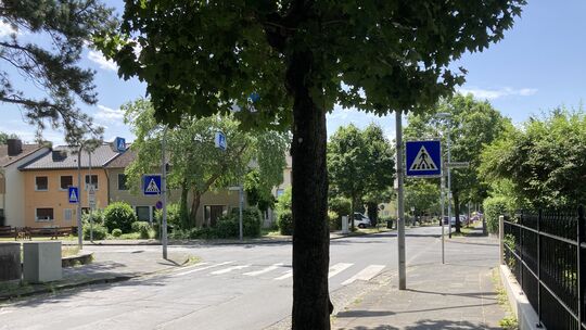Teile der Elisabethstraße sollen mit dem Geld aus dem Sondervermögen saniert werden. Viele der angestrebten Projekte hat die Sta