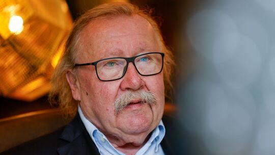 Peter Sloterdijk Peter Sloterdijk