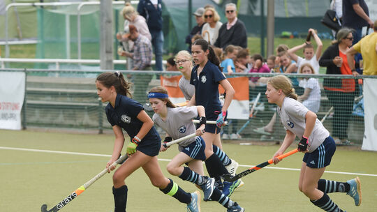 Drei Tage lang steht beim VfL Bad Kreuznach der Hockeysport im Mittelpunkt. Im Vorjahr maßen sich die U12-Mädchen des VfL mit de