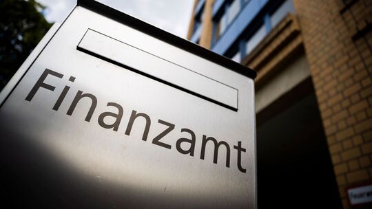 Briefkasten eines Finanzamts Briefkasten eines Finanzamts
