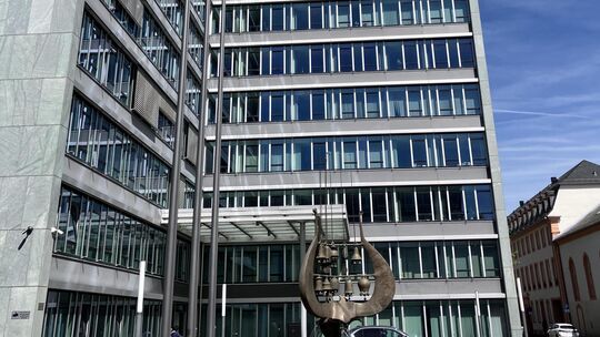 Das rheinland-pfälzische Bildungsministerium in Mainz bekommt eine neue Führung.