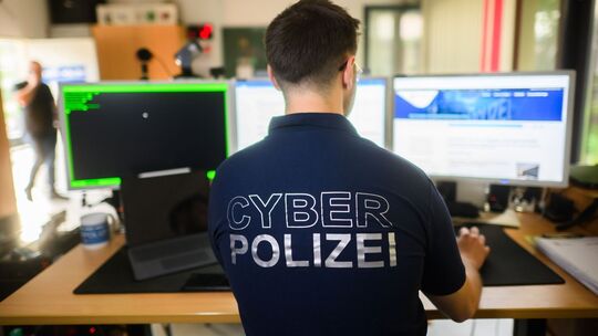 Gefahren durch Cyberangriffe wachsen Gefahren durch Cyberangriffe wachsen