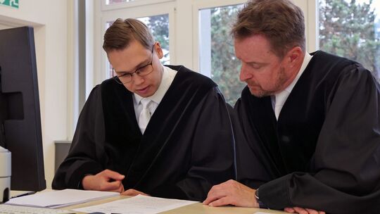 Fortsetzung im Verfahren wegen Mordes Fortsetzung im Verfahren wegen Mordes