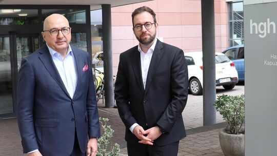 Vorläufiger Insolvenzverwalter Jens Lieser (links) und HGH-Geschäftsführer Michael Gutendorf glauben an die Zukunft des Binger K