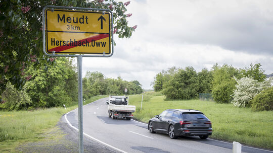 Die Bauarbeiten zwischen Meudt und Herschbach/Oww. beginnen am Montag, 18. Mai. Für die Sanierung des Abschnitts der L300 ist ei
