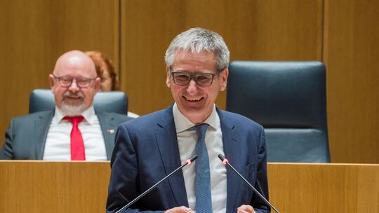 Scheidender Landtagspräsident Hering