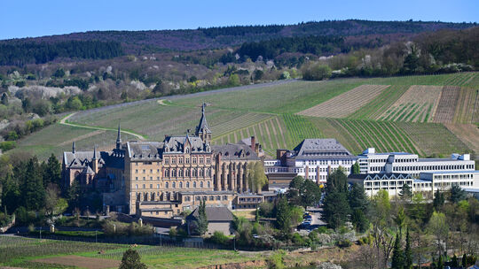 Die Schüler des Gymnasiums Calvarienberg setzen auf das Steigenberger Hotel in Bad Neuenahr für ihren Abiball.