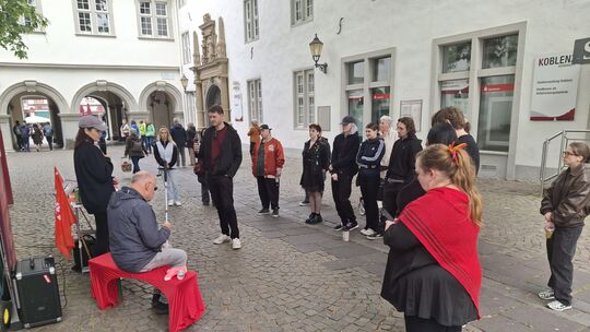Die Kundgebung fand auf dem Willi-Hörter-Platz statt.