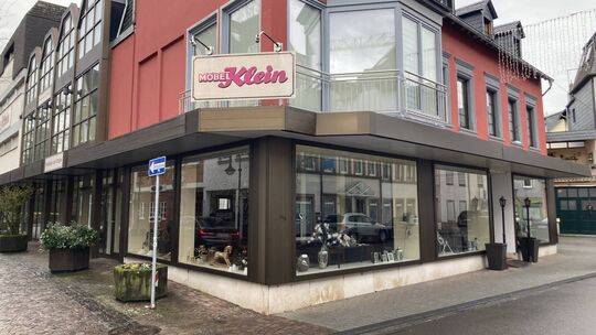 Die Immobilie des Wittlicher Traditionsunternehmens Möbel Klein soll verkauft werden. Ein entsprechendes Immobilieninserat finde