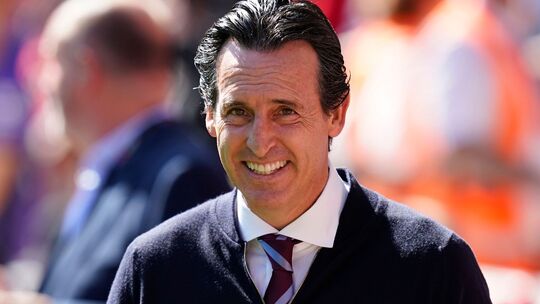 Trainer Unai Emery Trainer Unai Emery