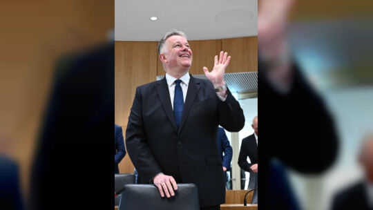 Gordon Schnieder wurde am Montag in Mainz zum neuen rheinland-pfälzischen Ministerpräsidenten gewählt. Schnieder erhielt 63 Ja-S