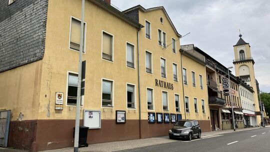 Seit April vergangenen Jahres hat St. Goarshausen keine Bürgermeisterin mehr. Doch es gibt einen Interessenten für das Ehrenamt.