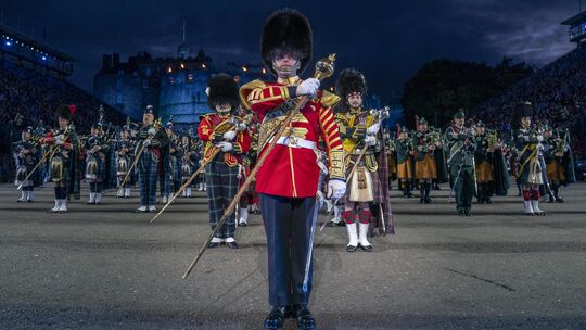 Großes Finale beim Royal Edinburgh Military Tattoo 2023: In der diesjährigen Ausgabe des weltberühmten Militärmusikfestivals ist Großes Finale beim Royal Edinburgh Military Tattoo 2023: In der diesjährigen Ausgabe des weltberühmten Militärmusikfestivals ist