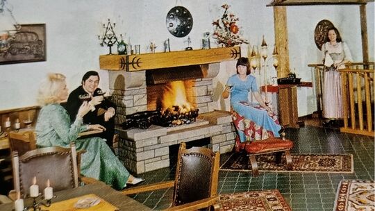 Neben wilden Partys konnte es im Edö auch entspannt am Kamin zugehen.