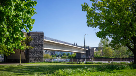 Auf der Koblenzer Balduinbrücke soll der Verkehr neu geordnet werden.