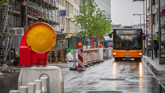 Die Clemensstraße in Koblenz soll im Lauf der Woche wieder in beide Fahrtrichtungen geöffnet werden. Dafür sind noch Restarbeite