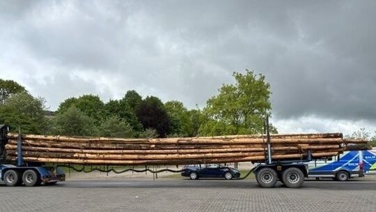 Holztransport vom 18.05.26 mit 48t Holztransport vom 18.05.26 mit 48t