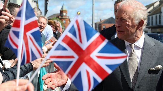 Britisches Königspaar besucht Nordirland