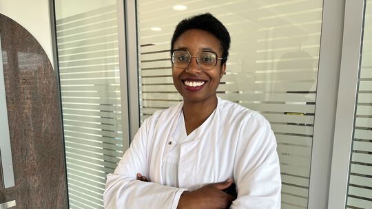 Elena Nneka Mbachu, Italienierin mit afrikanischen Wurzeln, ist Oberärztin am St.-Vincenz-Krankenhaus in Diez.