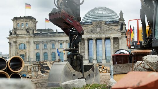 Baustelle vor dem Reichstagsgebäude