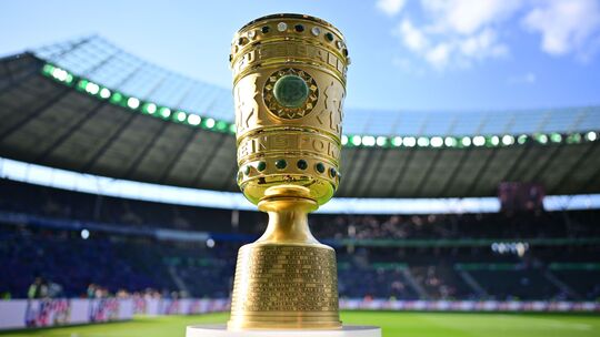 Der DFB-Pokal: An diesem Samstag treten der FC Bayern München und der VfB Stuttgart im Finale gegeneinander an.