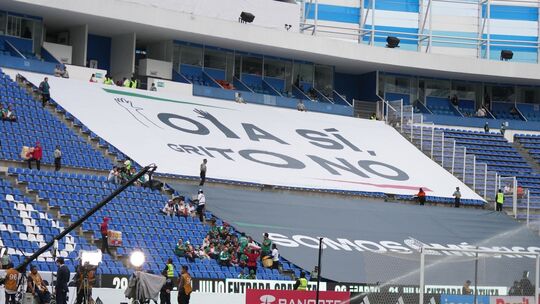 Kampagne gegen homophobe Rufe im Stadion