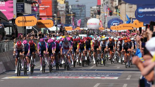 UCI WorldTour - Giro d’Italia UCI WorldTour - Giro d’Italia