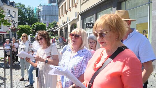 Den von Bundespräsident Frank-Walter Steinmeier ausgerufenen Ehrentag gestalten die Mayener Kirchen mit einem Mitsing-Gottesdien