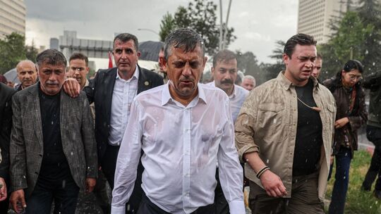 Türkei geht gegen Opposition vor Türkei geht gegen Opposition vor