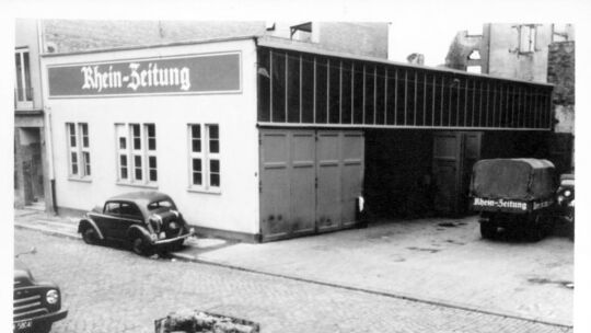 Ein Bild aus den Anfängen der Rhein-Zeitung in der Koblenzer Stegemannstraße. Ein Bild aus den Anfängen der Rhein-Zeitung in der Koblenzer Stegemannstraße.